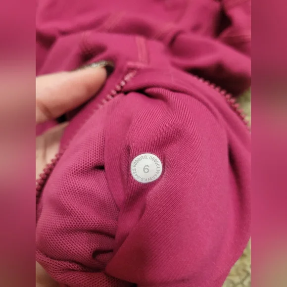 Lululemon Athletica Magenta Jacket - Picture 4 of 4